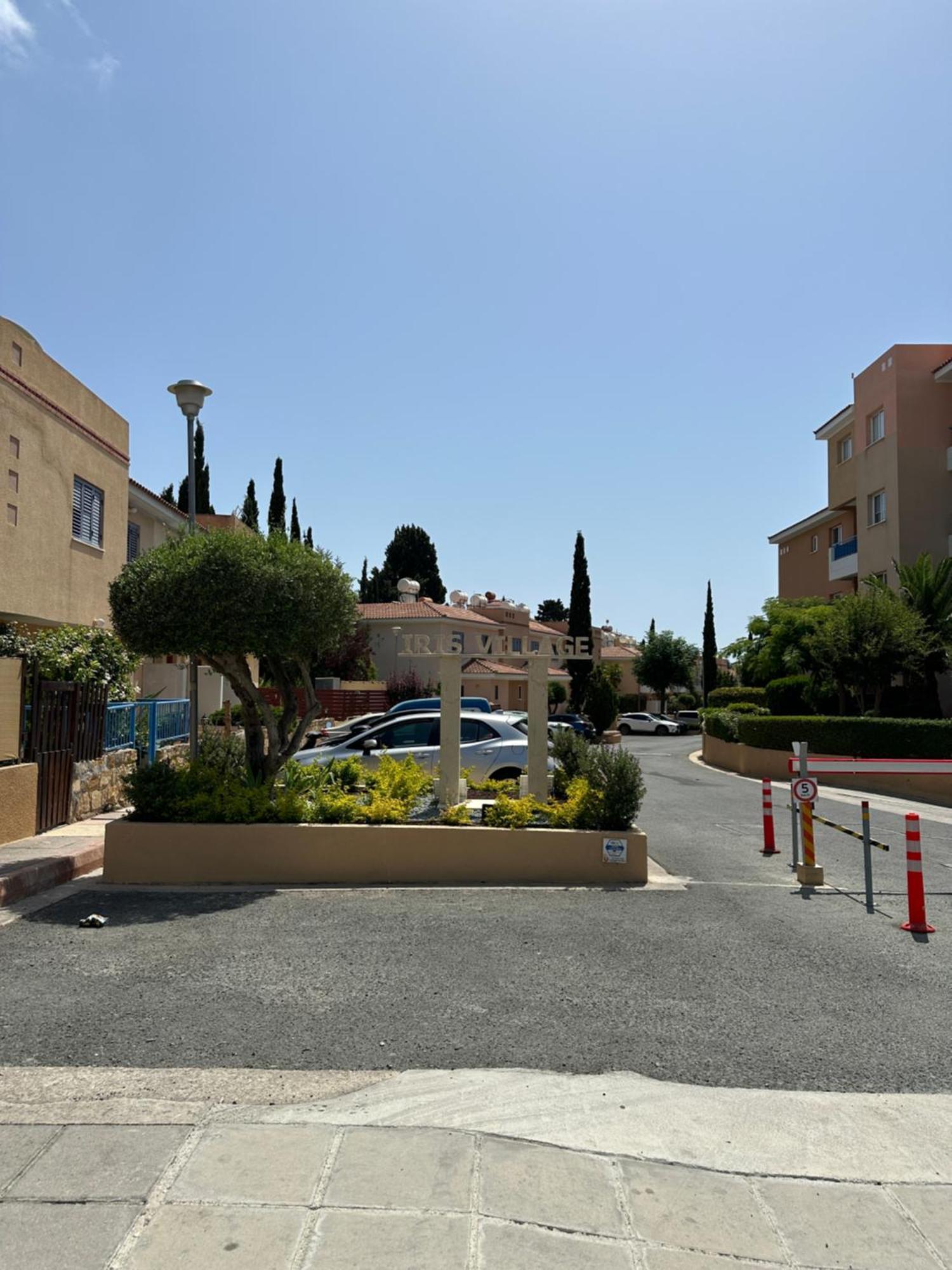 H&O Golden Sun Suite Paphos Exterior foto
